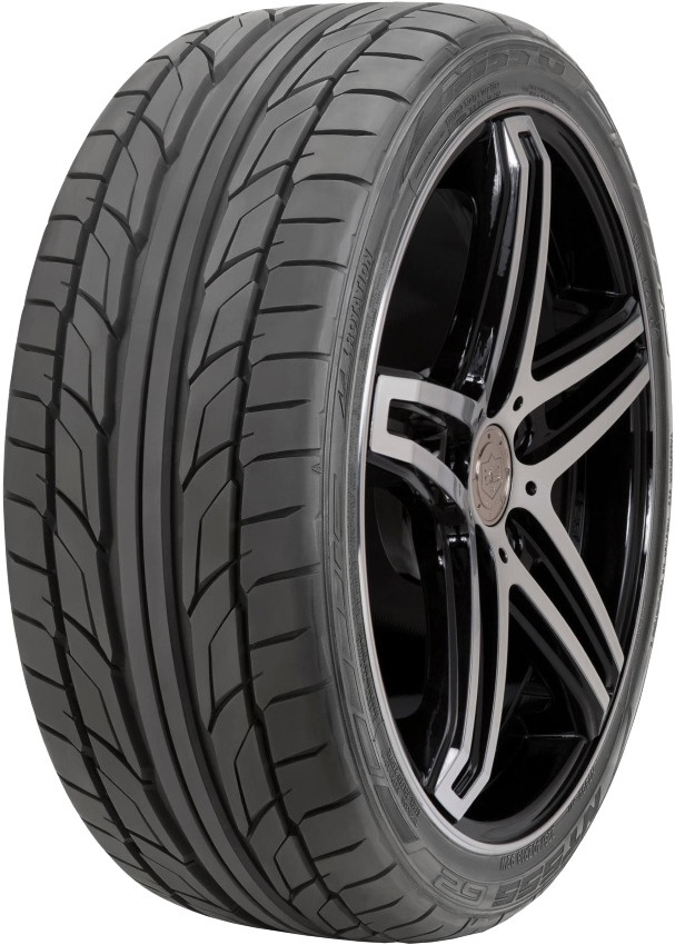 Літня шина Nitto NT555 G2 235/40 R18 95Y