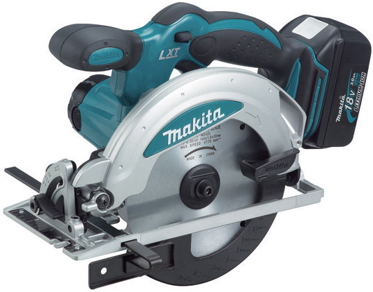 Циркулярная пила Makita DSS610RF