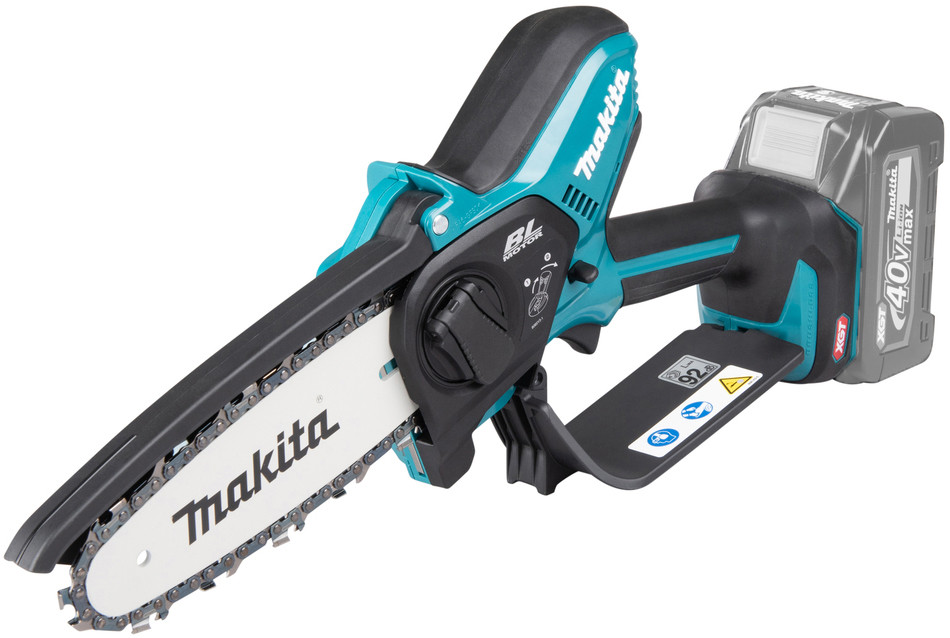 Цепная пила Makita UC029GZ