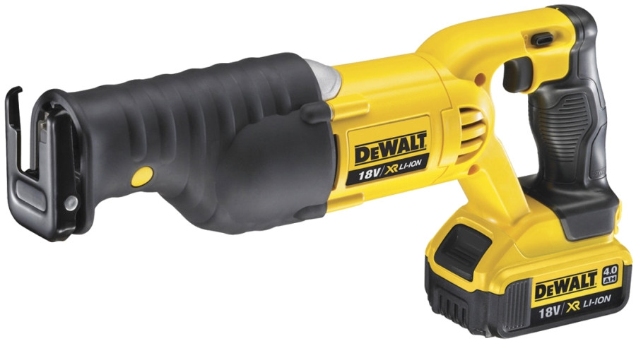 Шабельна пила DeWALT DCS380M2