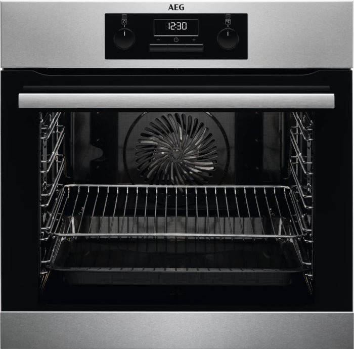 Духовой шкаф AEG SurroundCook BEB 331110 M