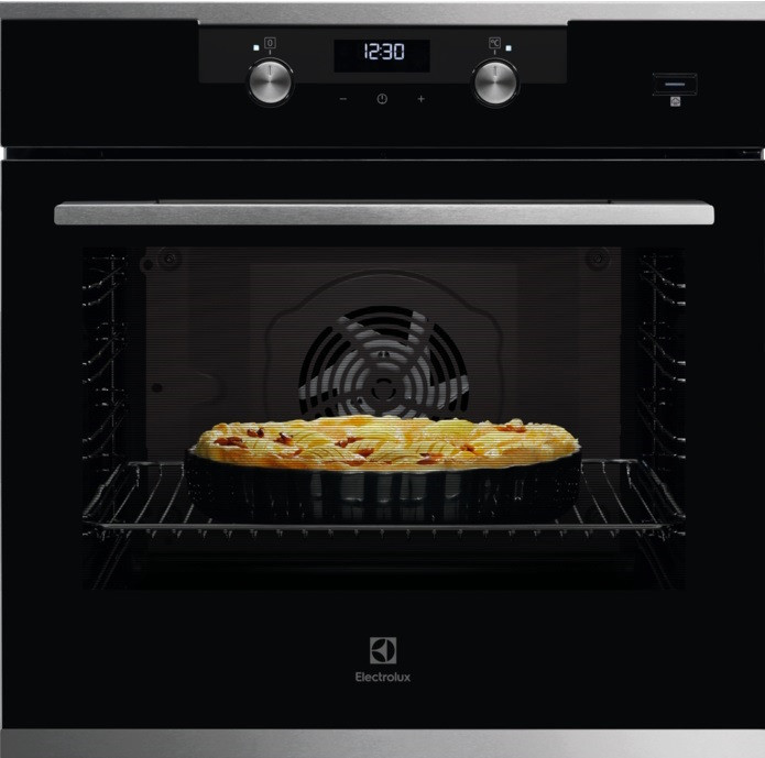 Духовой шкаф Electrolux SteamBake KODEF 70X