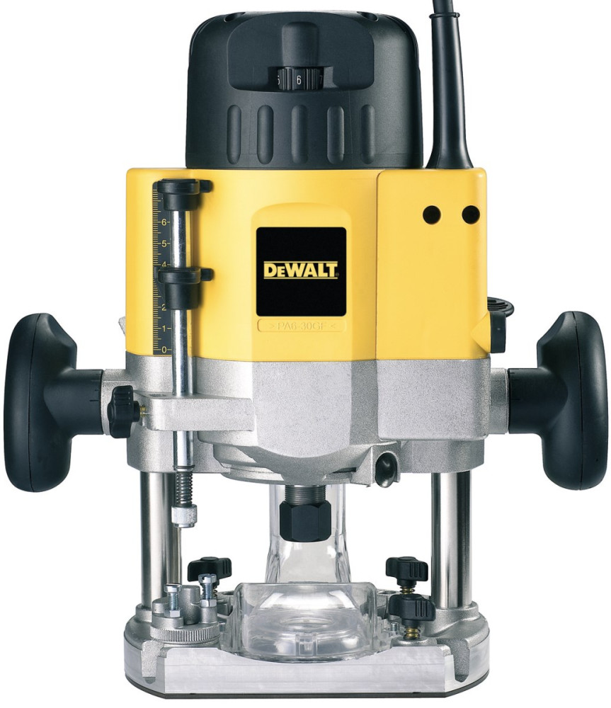 Фрезер DeWALT DW626