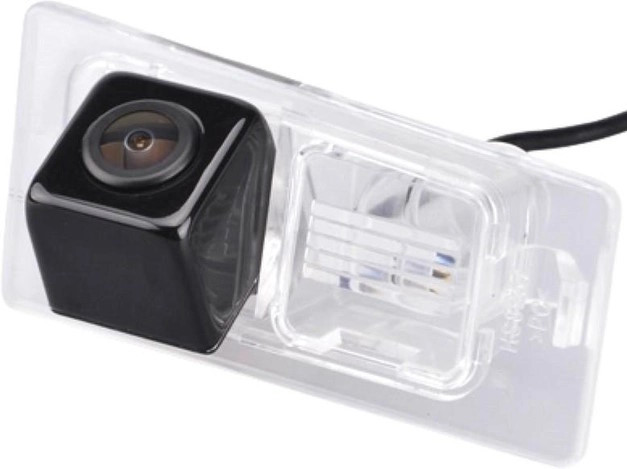Камера заднего вида Torssen HC354-MC720