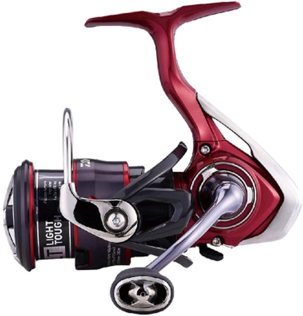 Котушка Daiwa Fuego CS LT 2000S XH