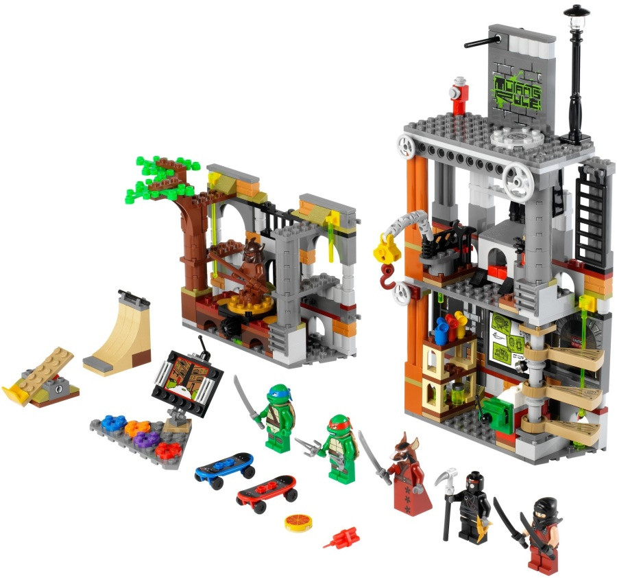 Конструктор Lego Turtle Lair Attack 79103