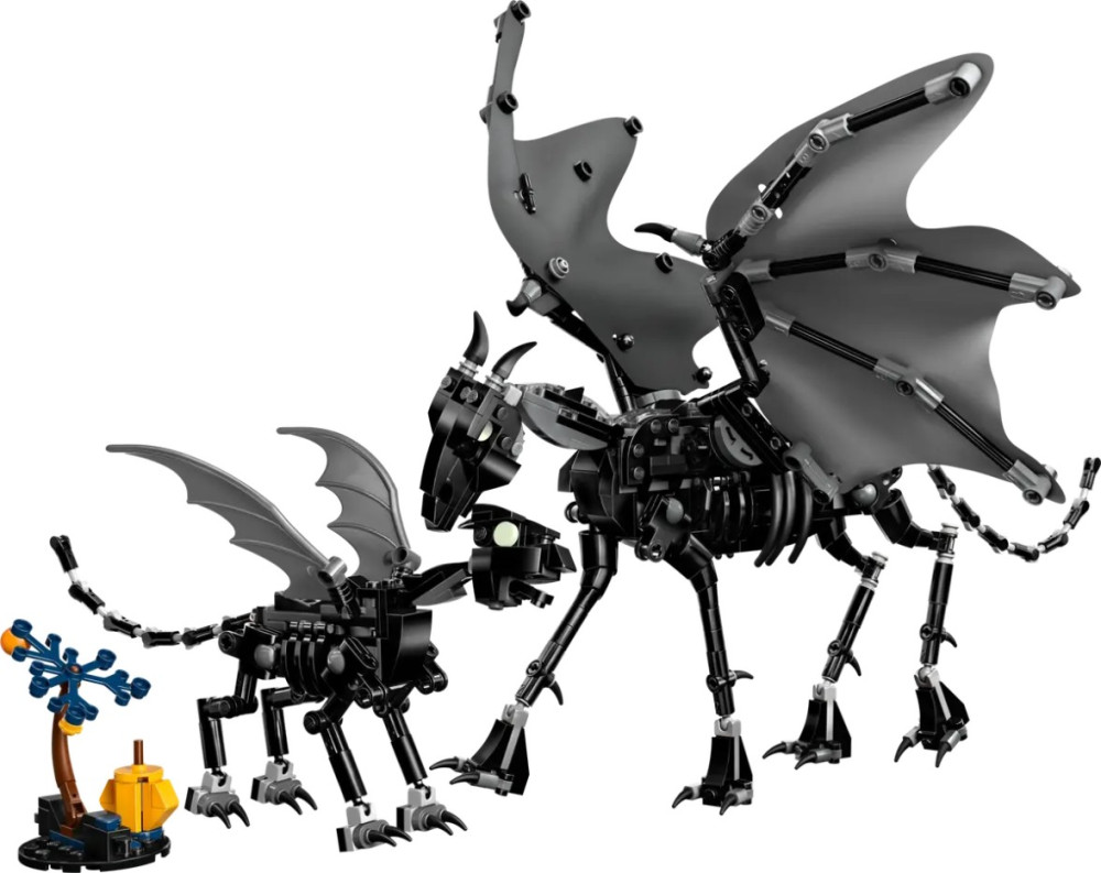 Конструктор Lego Thestral Family 76458