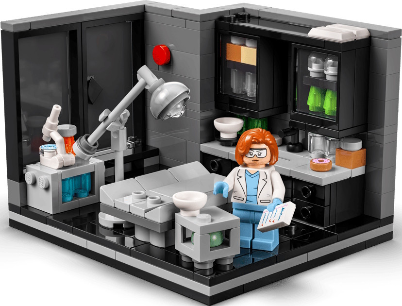 Конструктор Lego The X-Files Scullys Lab 40896