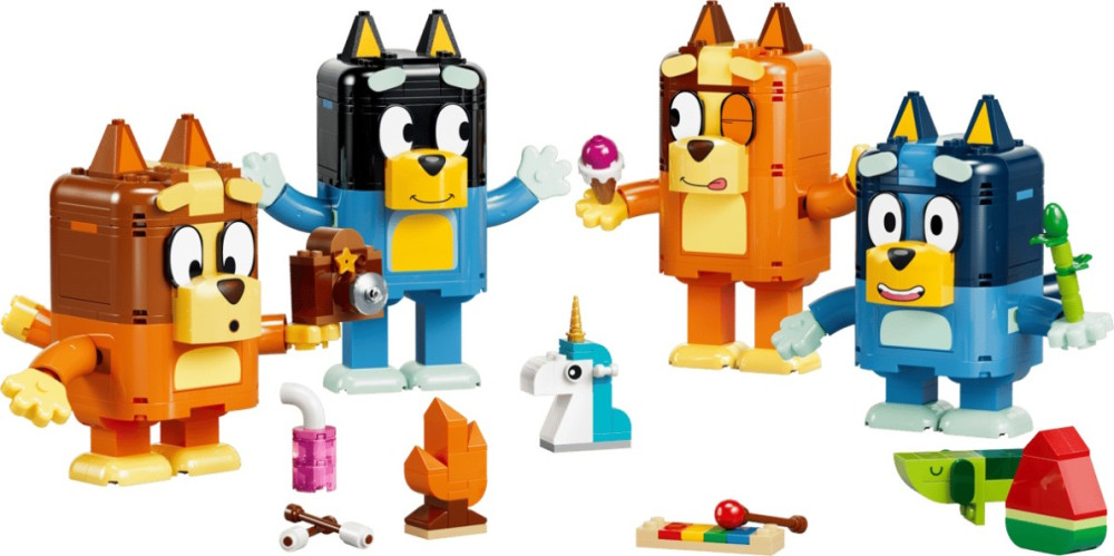 Конструктор Lego Brick-Built Bluey Family 11217