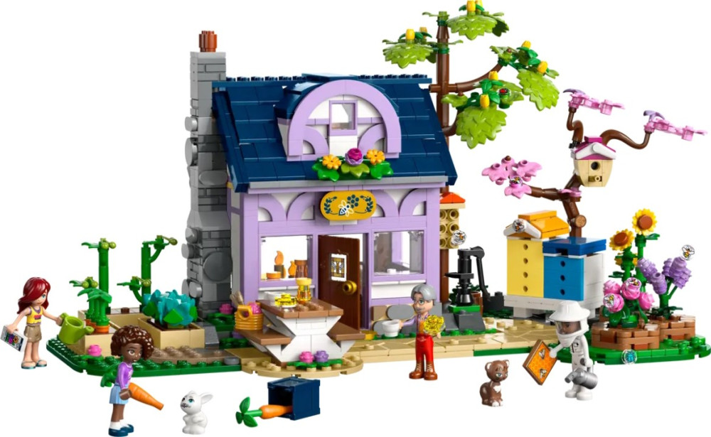 Конструктор Lego Beekeepers House and Flower Garden 42669