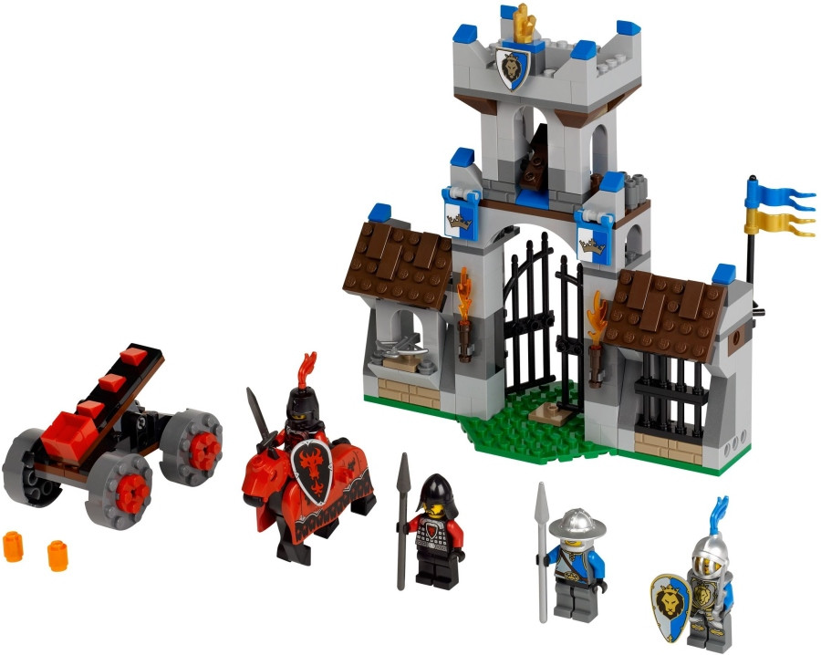 Конструктор Lego The Gatehouse Raid 70402