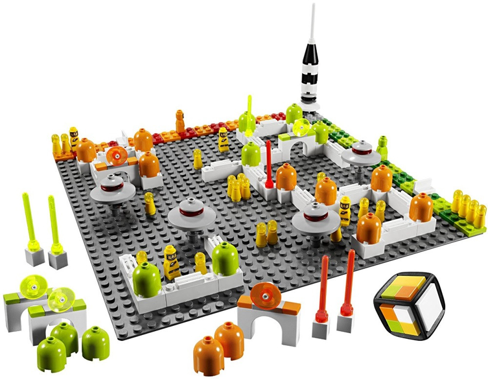 Конструктор Lego Lunar Command 3842