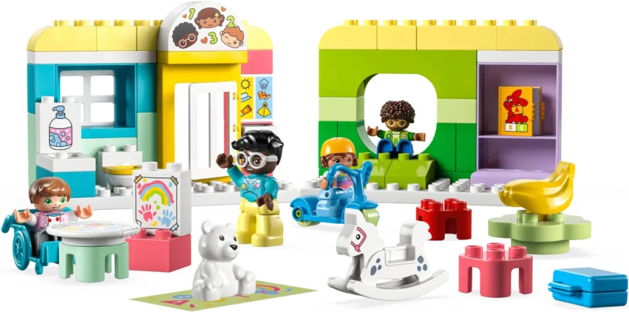 Конструктор Lego Life At The Day-Care Center 10992
