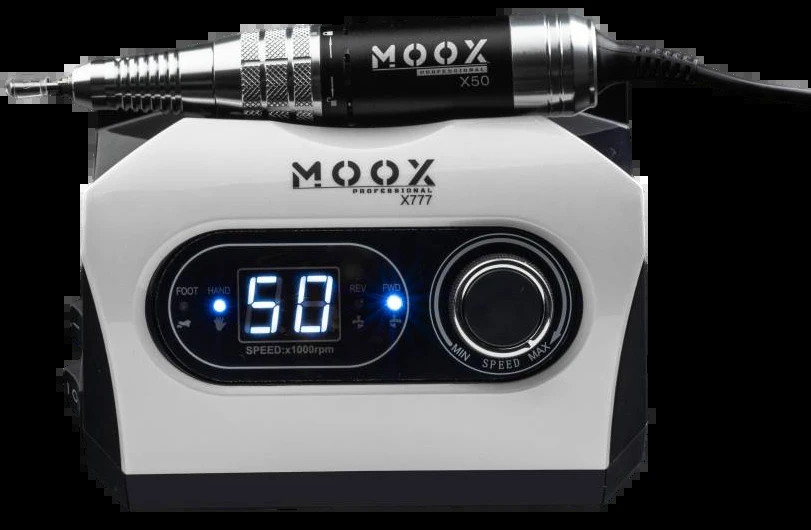 Маникюрный набор Moox X777