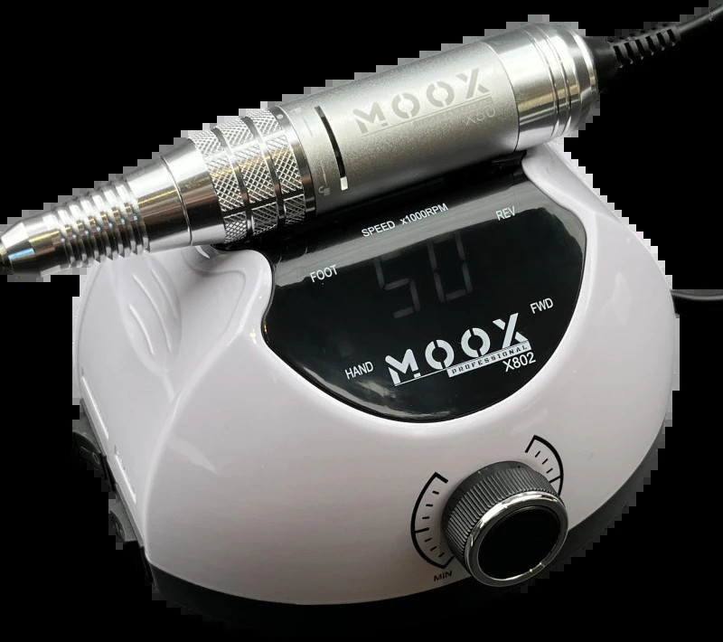 Маникюрный набор Moox X802