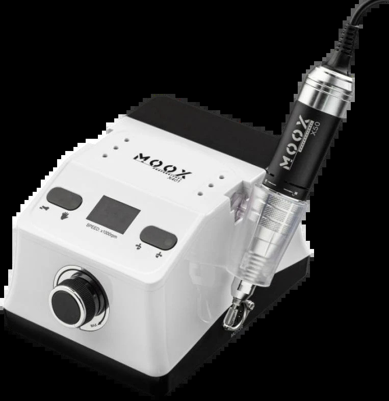 Маникюрный набор Moox X401