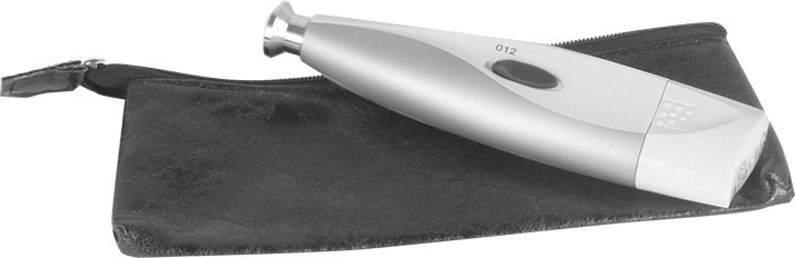 Маникюрный набор Maniquick MQ 631