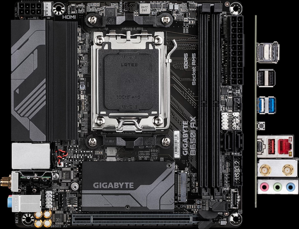 Материнская плата Gigabyte B650I AX