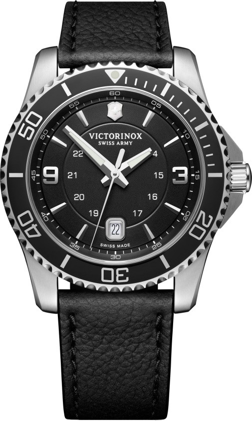 Наручний годинник Victorinox Maverick Large V241862