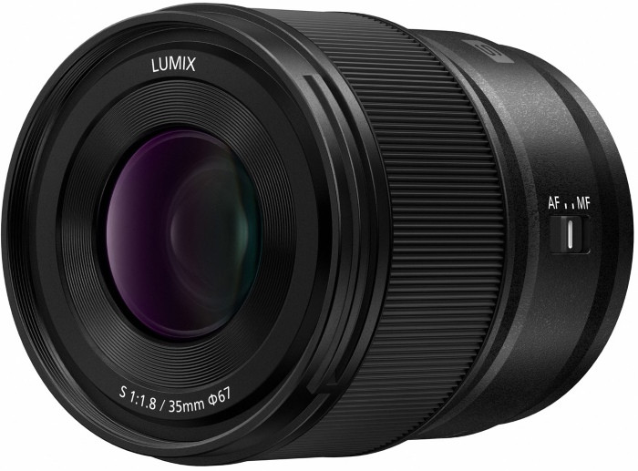Объектив Panasonic 35mm f/1.8 Lumix S
