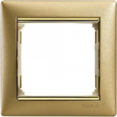 Рамка для розетки / выключателя Legrand Valena 770301