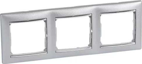 Рамка для розетки / выключателя Legrand Valena 770353