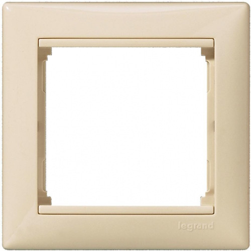Рамка для розетки / выключателя Legrand Valena 774351