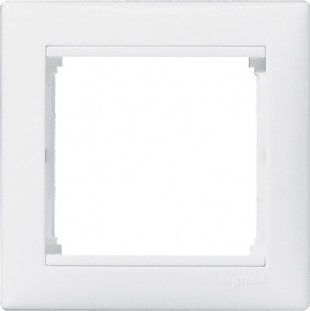 Рамка для розетки / выключателя Legrand Valena 694240