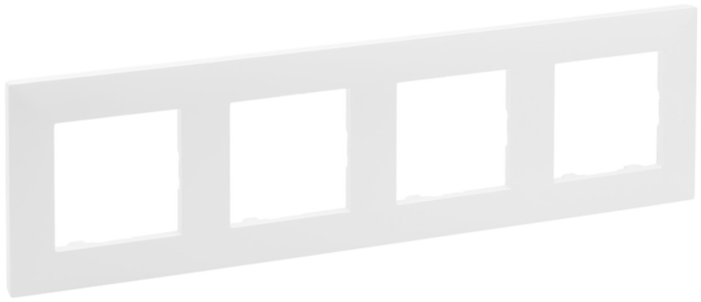 Рамка для розетки / выключателя Legrand Niloe Step 863194