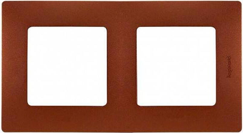 Рамка для розетки / вимикача Legrand Etika 672572