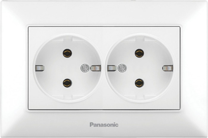 Розетка Panasonic WNTC02052WH-UA