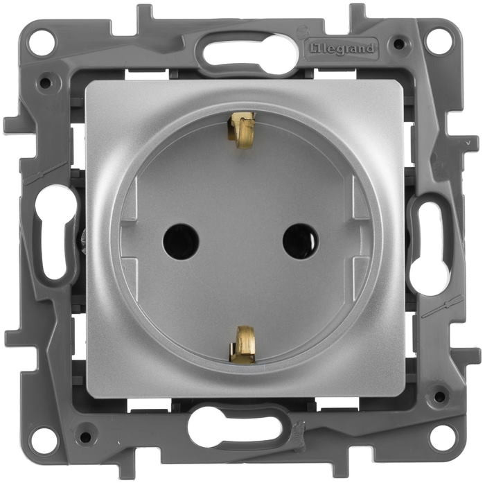 Розетка Legrand Etika 672421