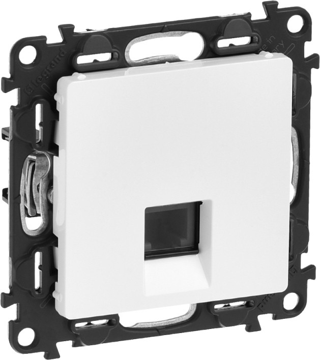 Розетка Legrand Valena Life 753442