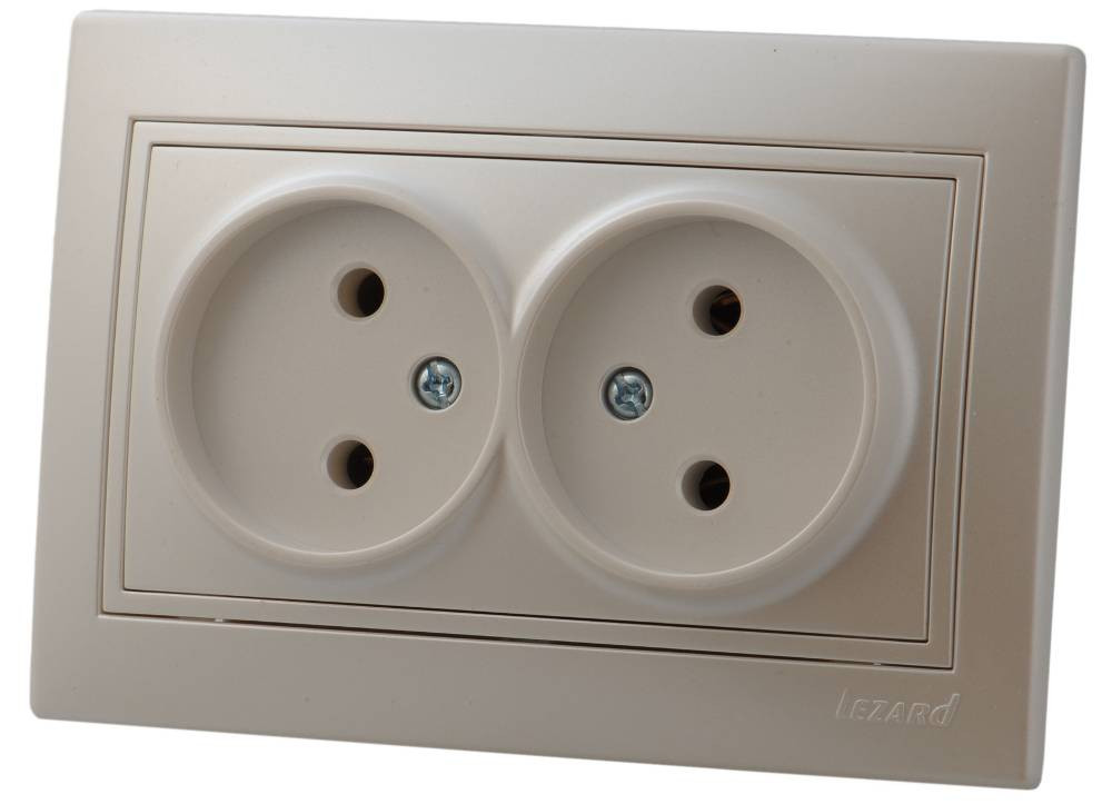 Розетка Lezard Rain 703-3030-128