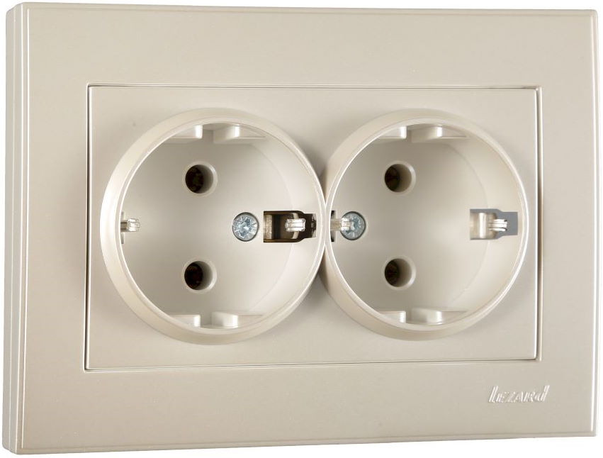 Розетка Lezard Rain 703-3030-127