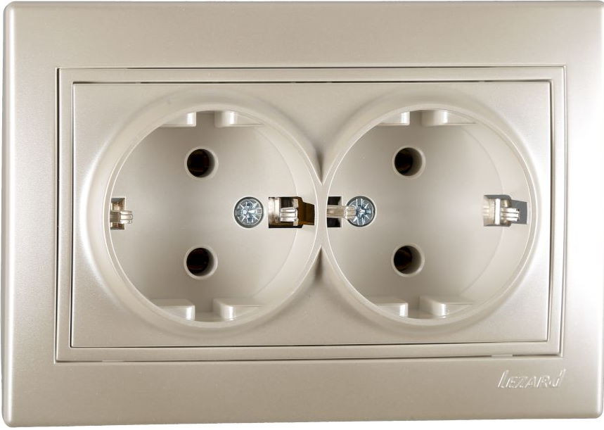 Розетка Lezard Mira 701-3030-127