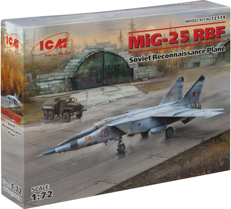 Сборная модель ICM MiG-25 RBF (172)