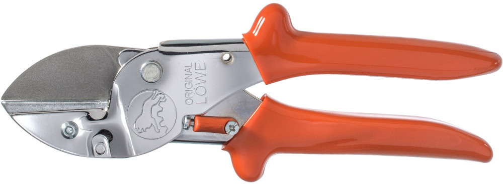 Секатор LOWE 1.104