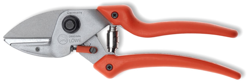 Секатор LOWE 6.107