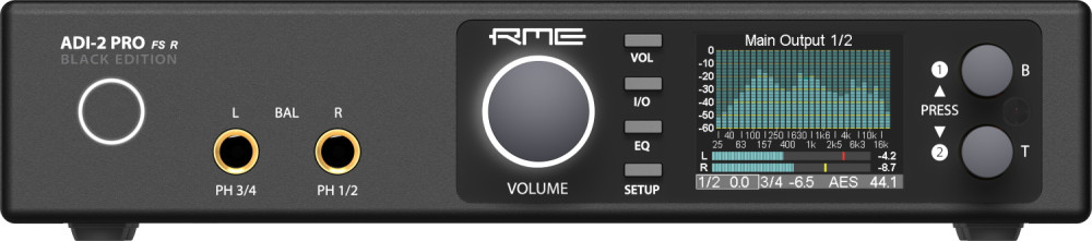 ЦАП с усилителем RME ADI-2 Pro DAC