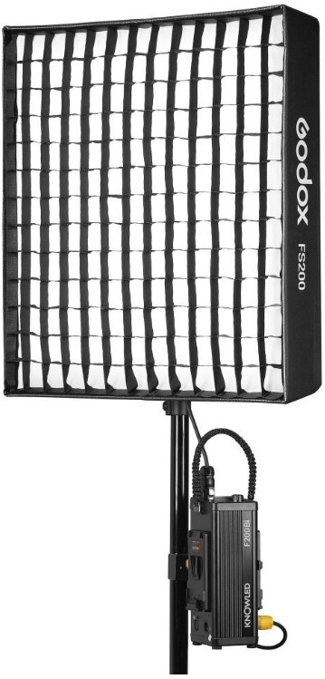 Накамерный свет Godox F200Bi