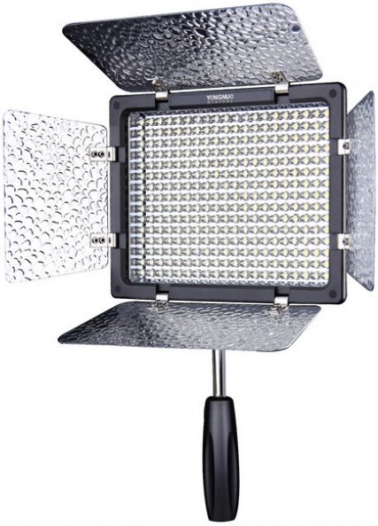 Накамерный свет Yongnuo YN-300 III