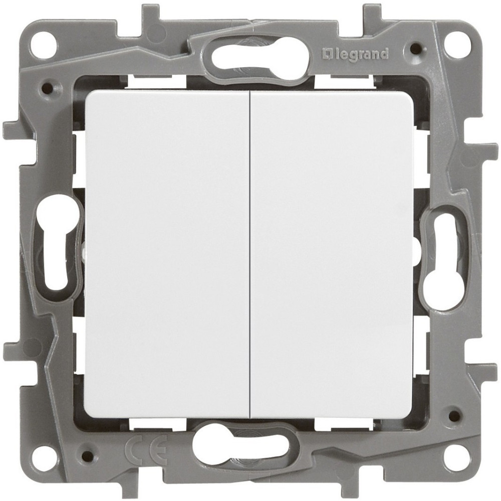 Вимикач Legrand Etika 672202
